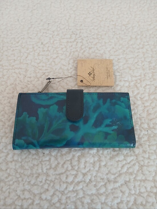 Patricia Nash Handbags - Patricia Nash Nazari Wallet In Deep Blue Sea Pattern NWT